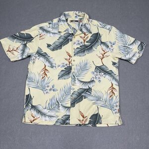Quiksilver Shirt Mens Large Hawaiian Comfort Fit Camp Floral Rayon Surf Beach